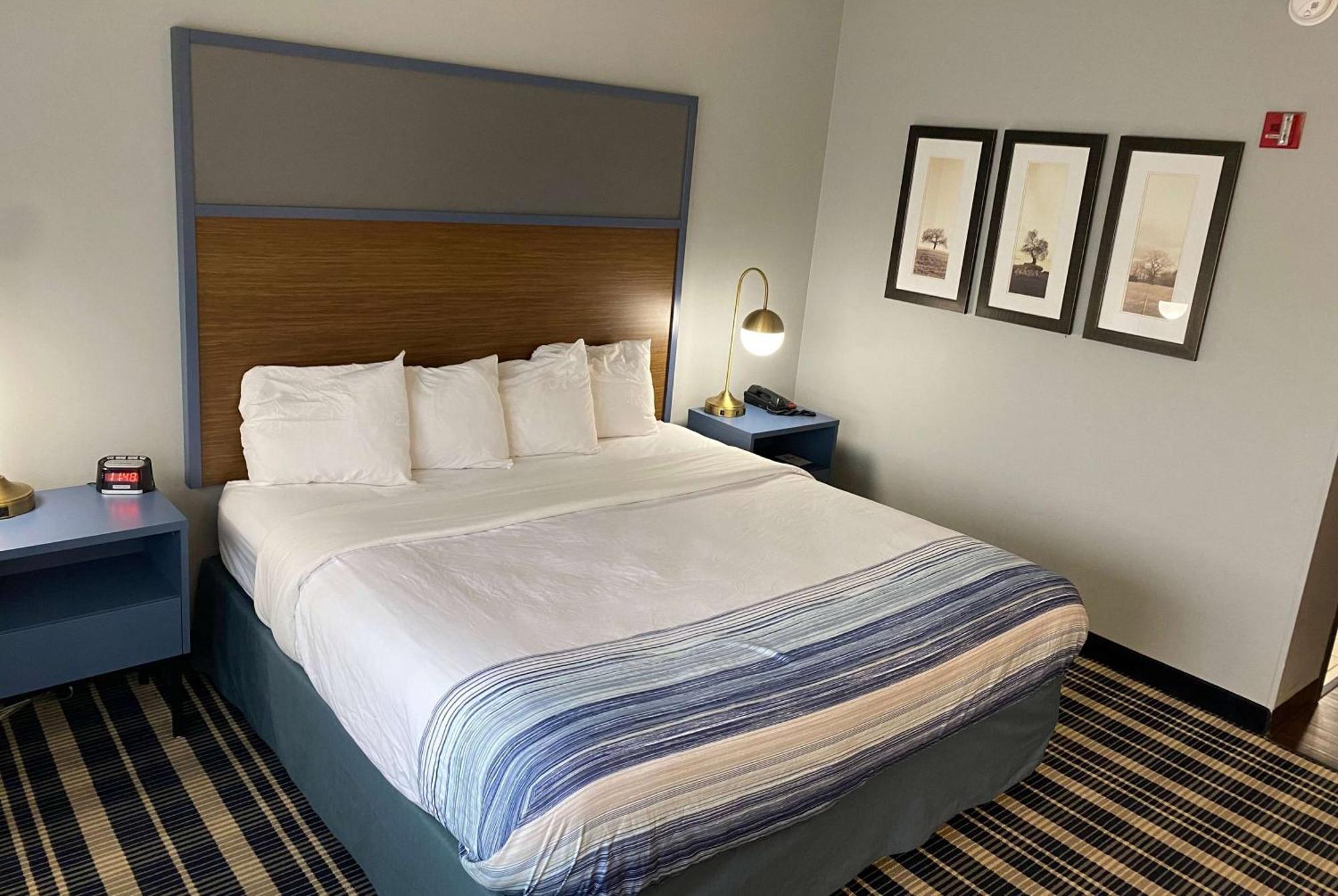 Americinn By Wyndham Chanhassen Eksteriør billede