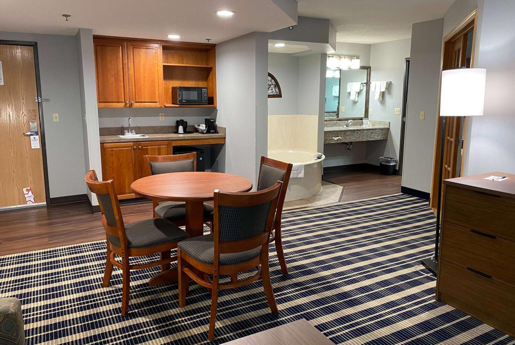 Americinn By Wyndham Chanhassen Eksteriør billede