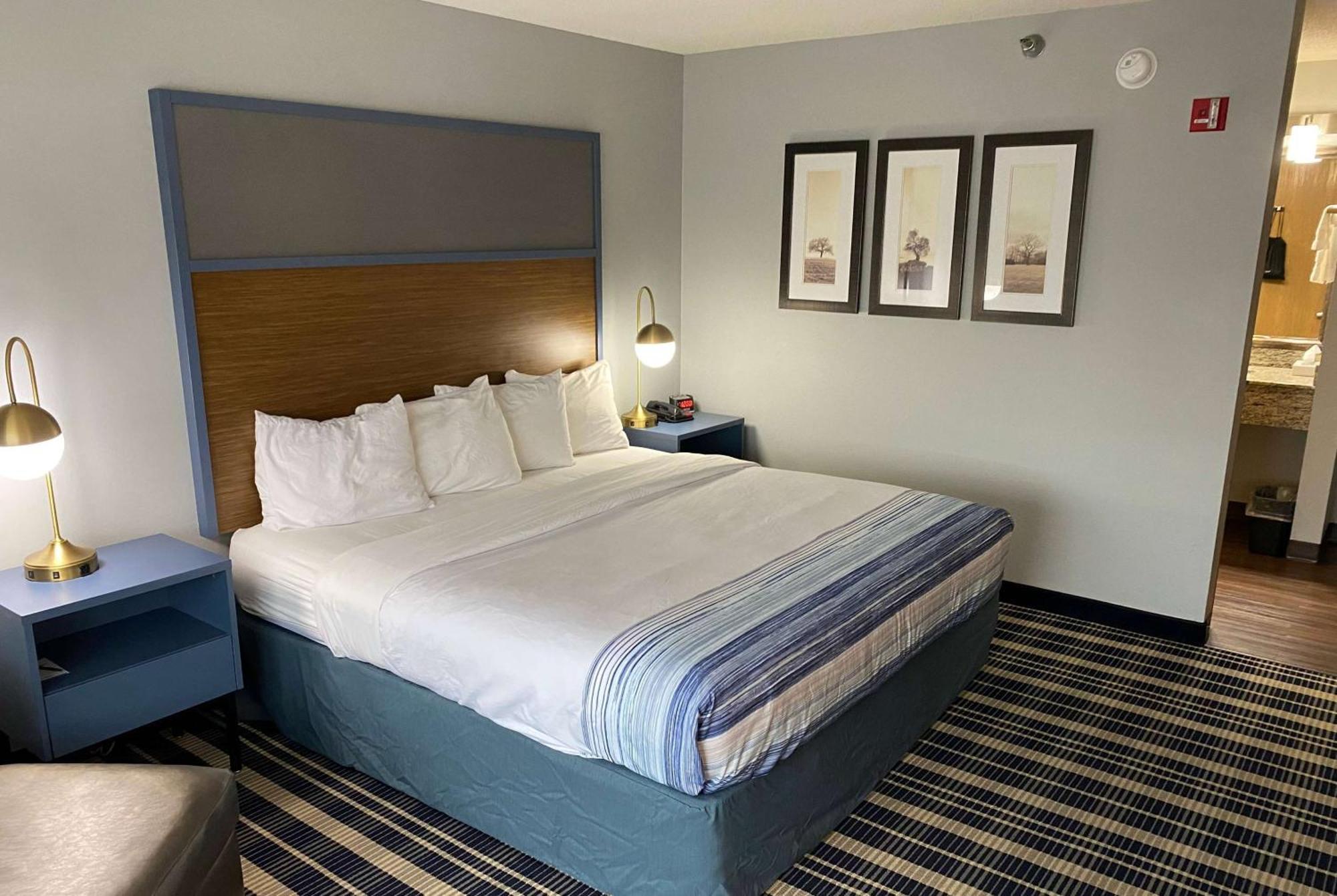 Americinn By Wyndham Chanhassen Eksteriør billede